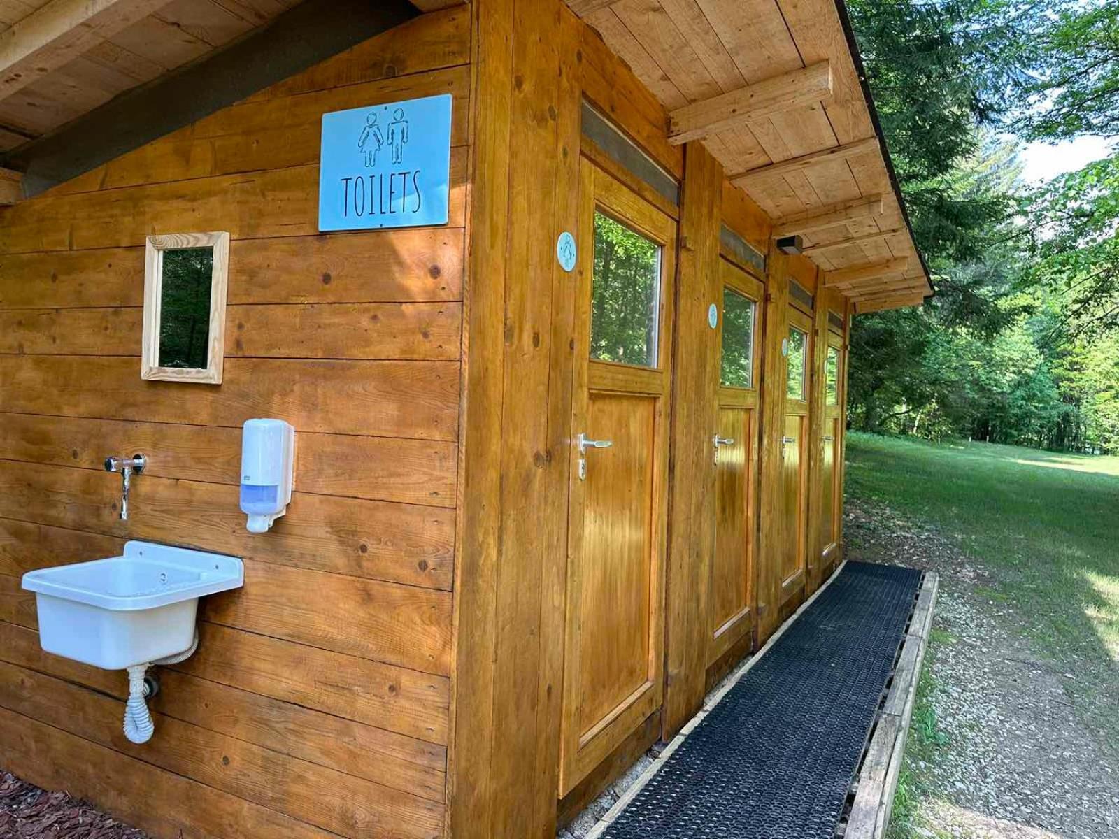 Eco River Camp - Pitches Радовлица Экстерьер фото